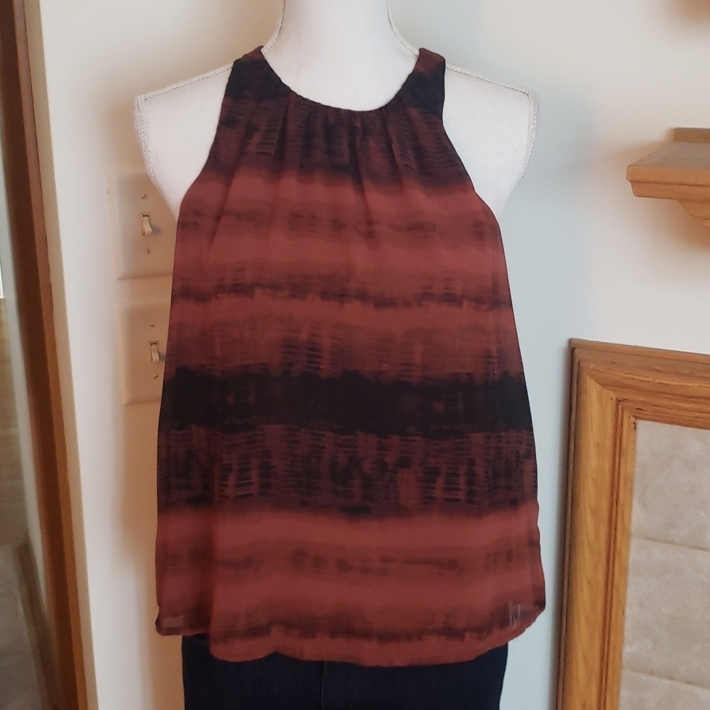 Sleeveless Shell